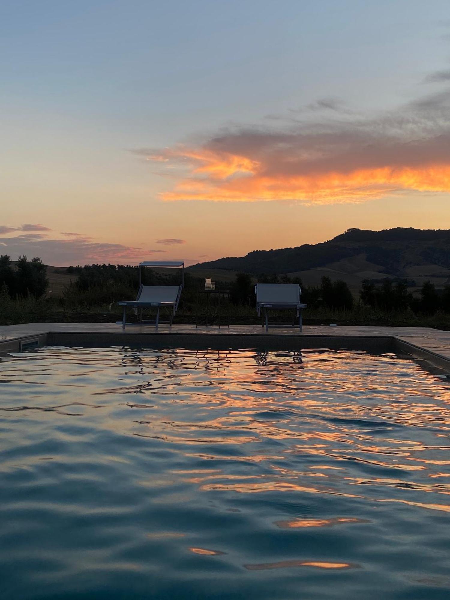 מטרה Agriturismo Colle Igino מראה חיצוני תמונה
